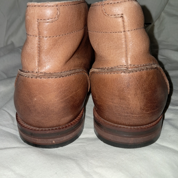 CLARKS 1825 Brown Leather Ankle Chukka Boots Men’s Size 8.5 main image 6